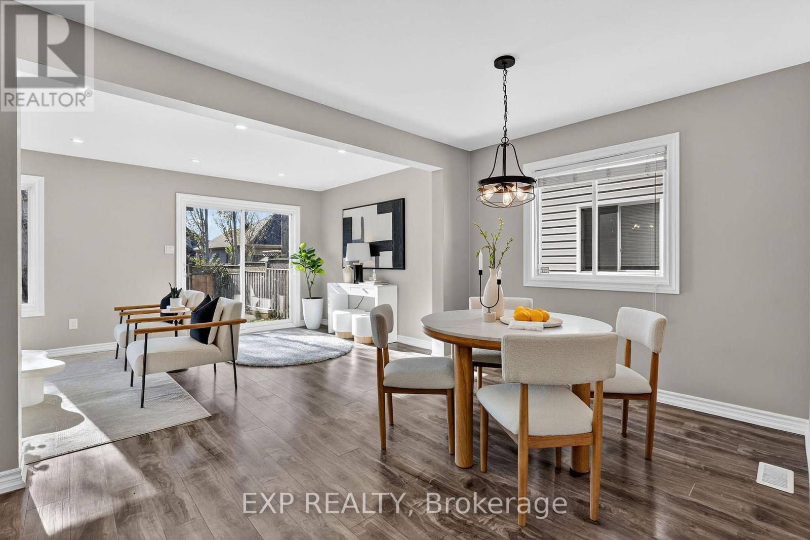 4902 Adam Court, Lincoln, Ontario  L3J 0E3 - Photo 11 - X12574736