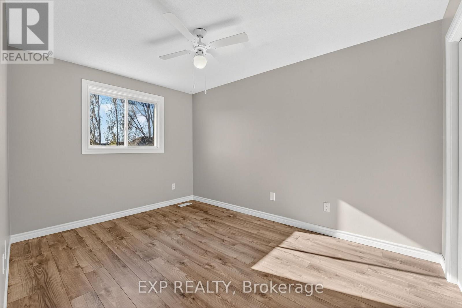 4902 Adam Court, Lincoln, Ontario  L3J 0E3 - Photo 20 - X12574736