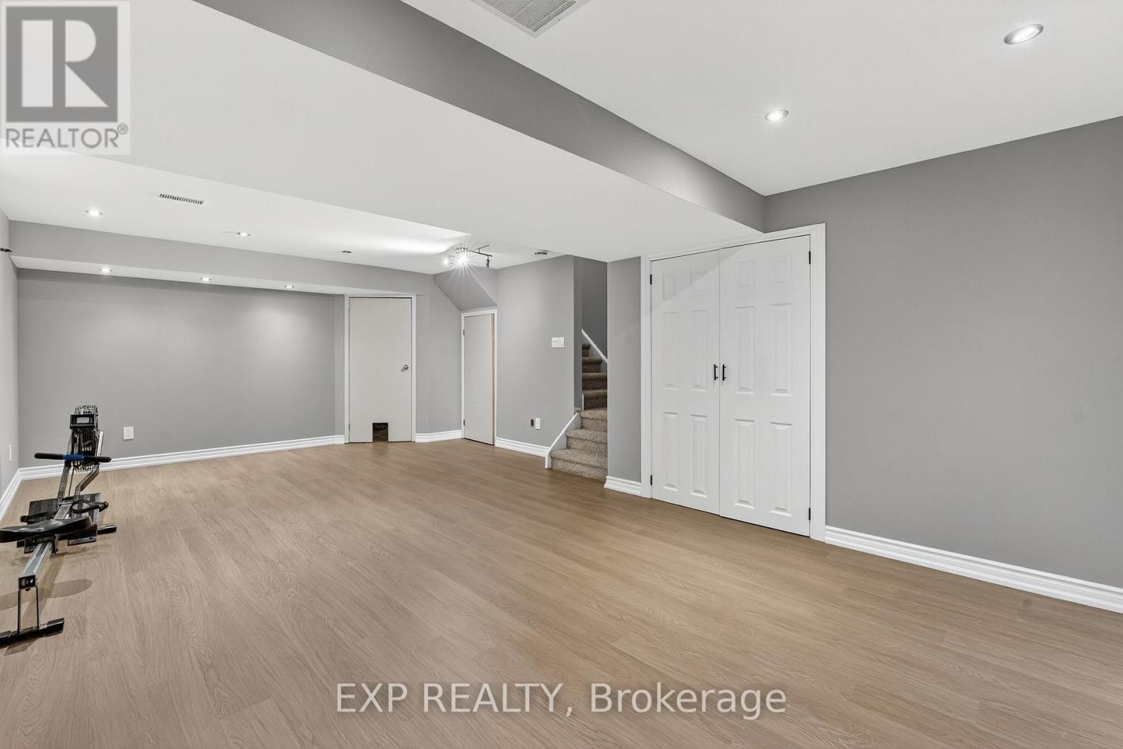 4902 Adam Court, Lincoln, Ontario  L3J 0E3 - Photo 21 - X12574736