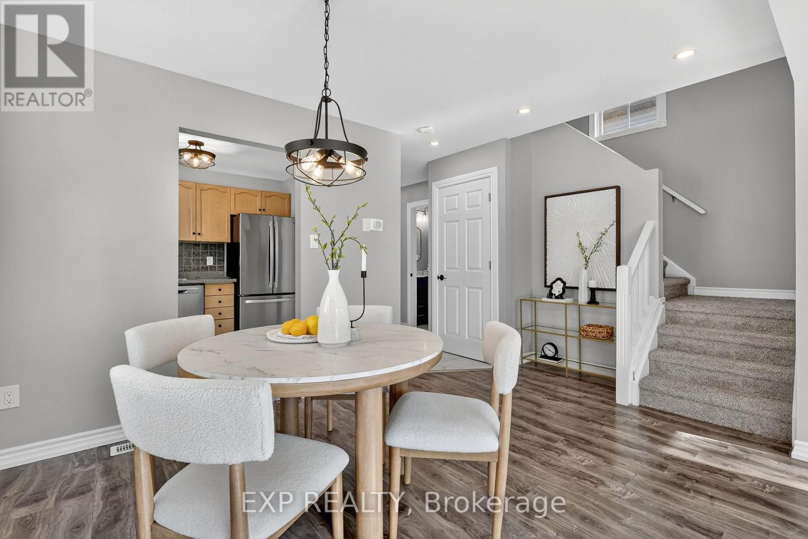 4902 Adam Court, Lincoln, Ontario  L3J 0E3 - Photo 7 - X12574736