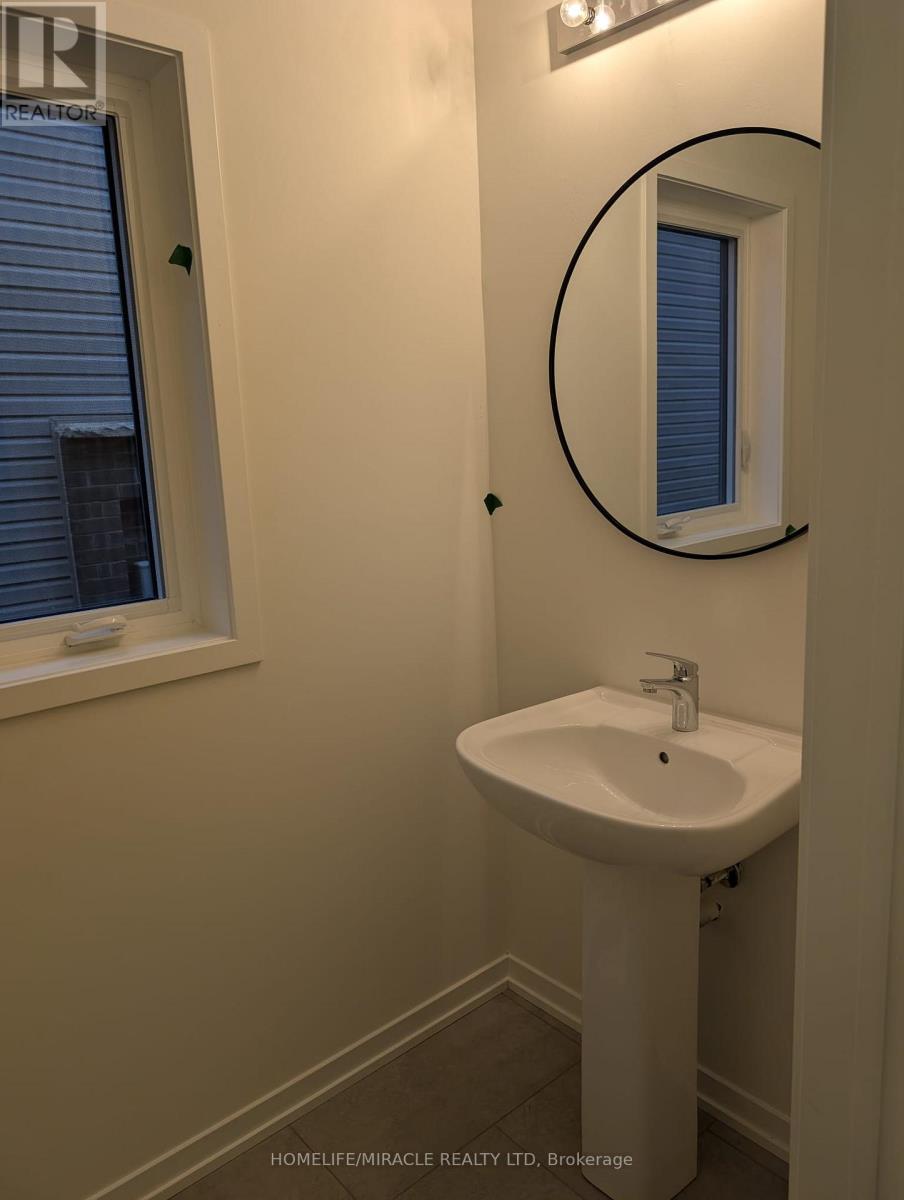 31 Radium Common, Cambridge, Ontario  N1T 0H4 - Photo 9 - X12574934