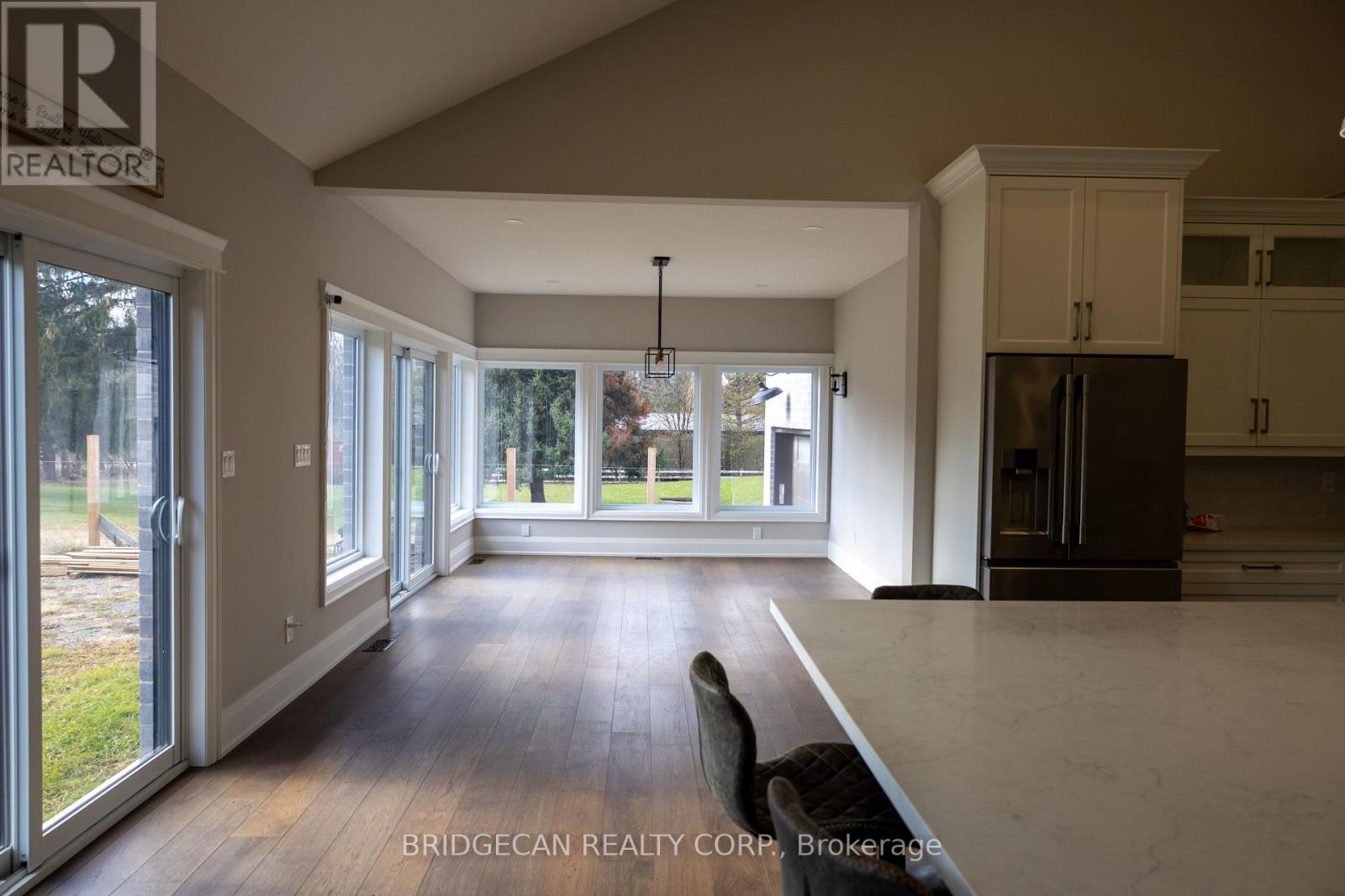 75 Robinson Road, Cambridge, Ontario  N1R 5S7 - Photo 7 - X12574984