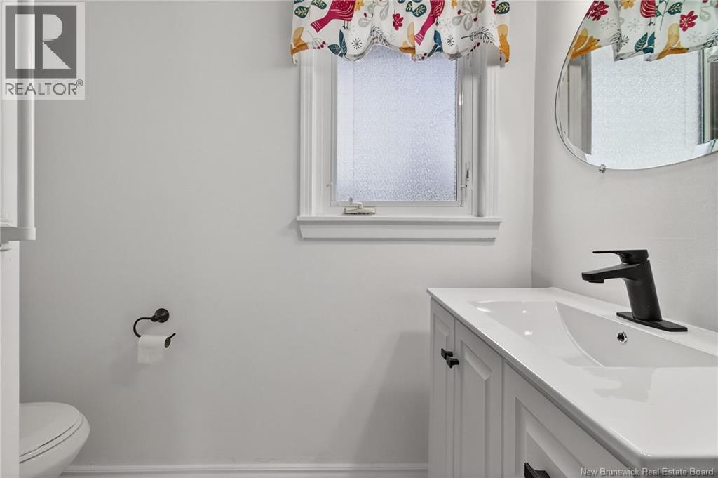 60 Belmont Street, Moncton, New Brunswick  E1C 6X6 - Photo 17 - NB130231