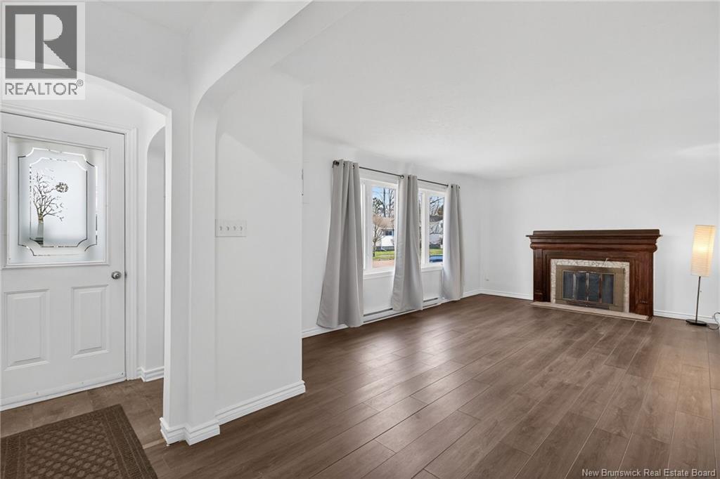 60 Belmont Street, Moncton, New Brunswick  E1C 6X6 - Photo 5 - NB130231