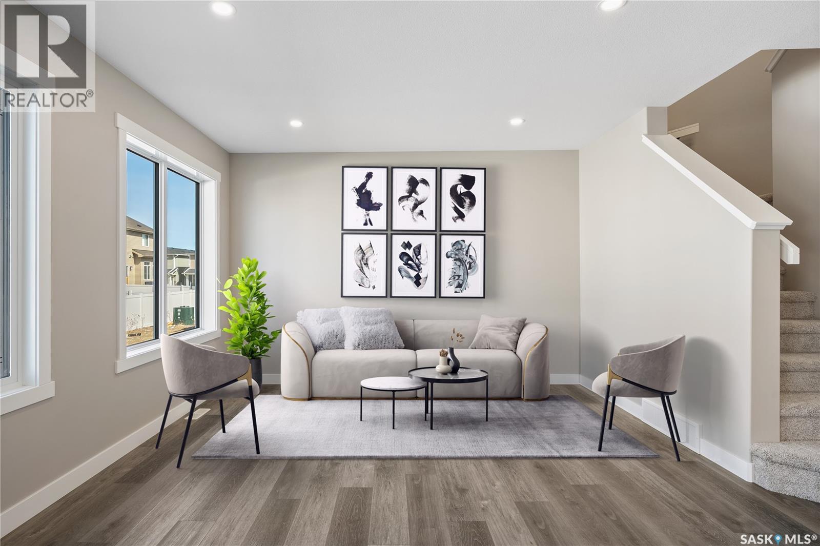 4748 Ferndale Crescent, Regina, Saskatchewan  S4V 4A3 - Photo 2 - SK024610