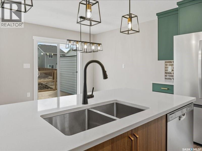 4748 Ferndale Crescent, Regina, Saskatchewan  S4V 4A3 - Photo 7 - SK024610