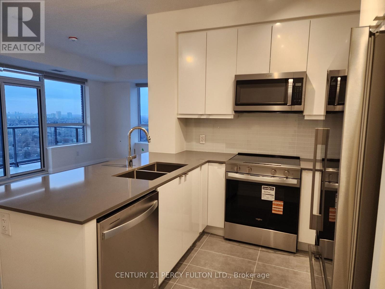 2402 - 3260 Sheppard Avenue E, Toronto, Ontario  M1T 0B5 - Photo 15 - E12568354