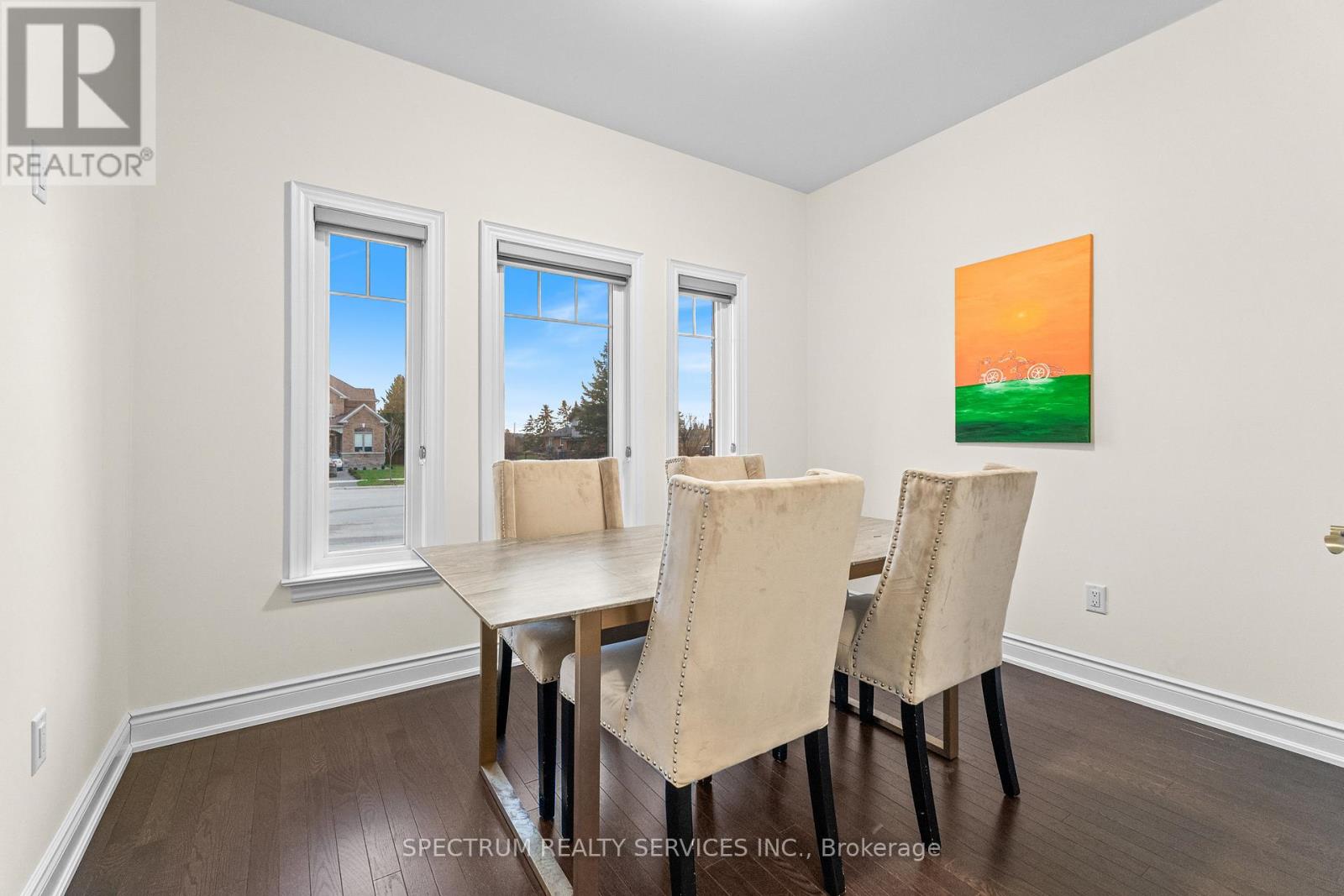 46 Ridgeview Court, Bradford West Gwillimbury, Ontario  L3Z 0R9 - Photo 24 - N12567358