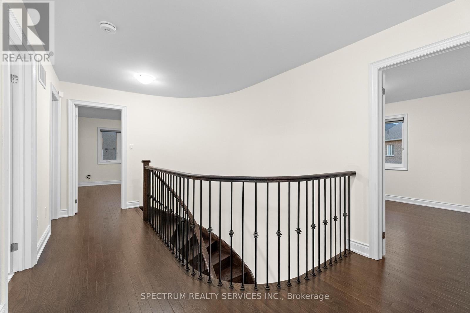 46 Ridgeview Court, Bradford West Gwillimbury, Ontario  L3Z 0R9 - Photo 29 - N12567358