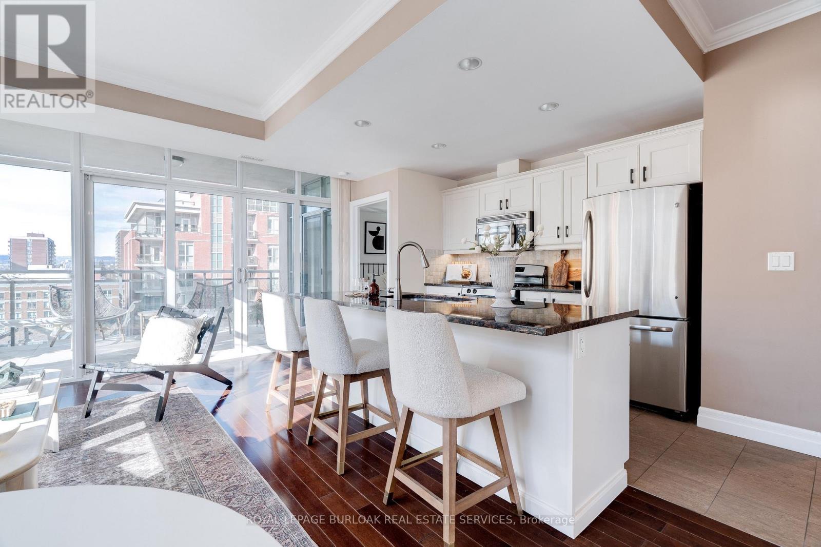 804 - 360 Pearl Street, Burlington, Ontario  L7R 1E1 - Photo 8 - W12562810