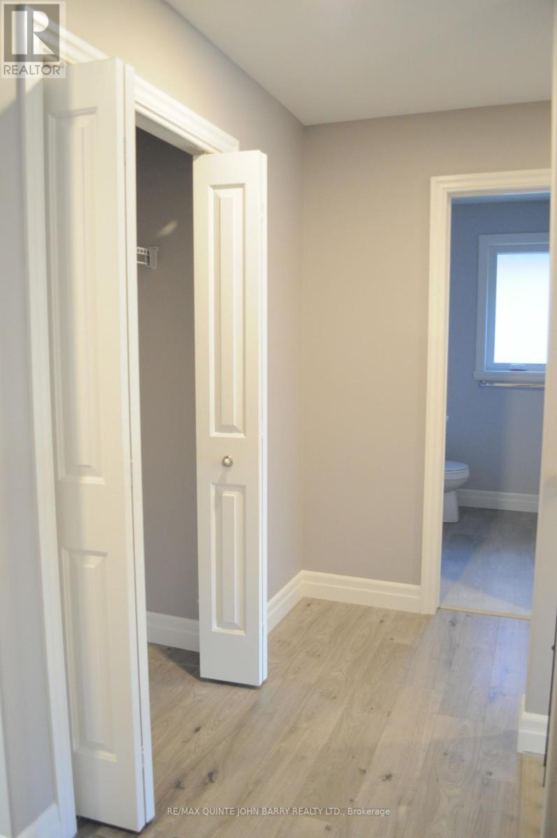 29 Cattail Crescent, Quinte West, Ontario  K8V 0J3 - Photo 16 - X12574140