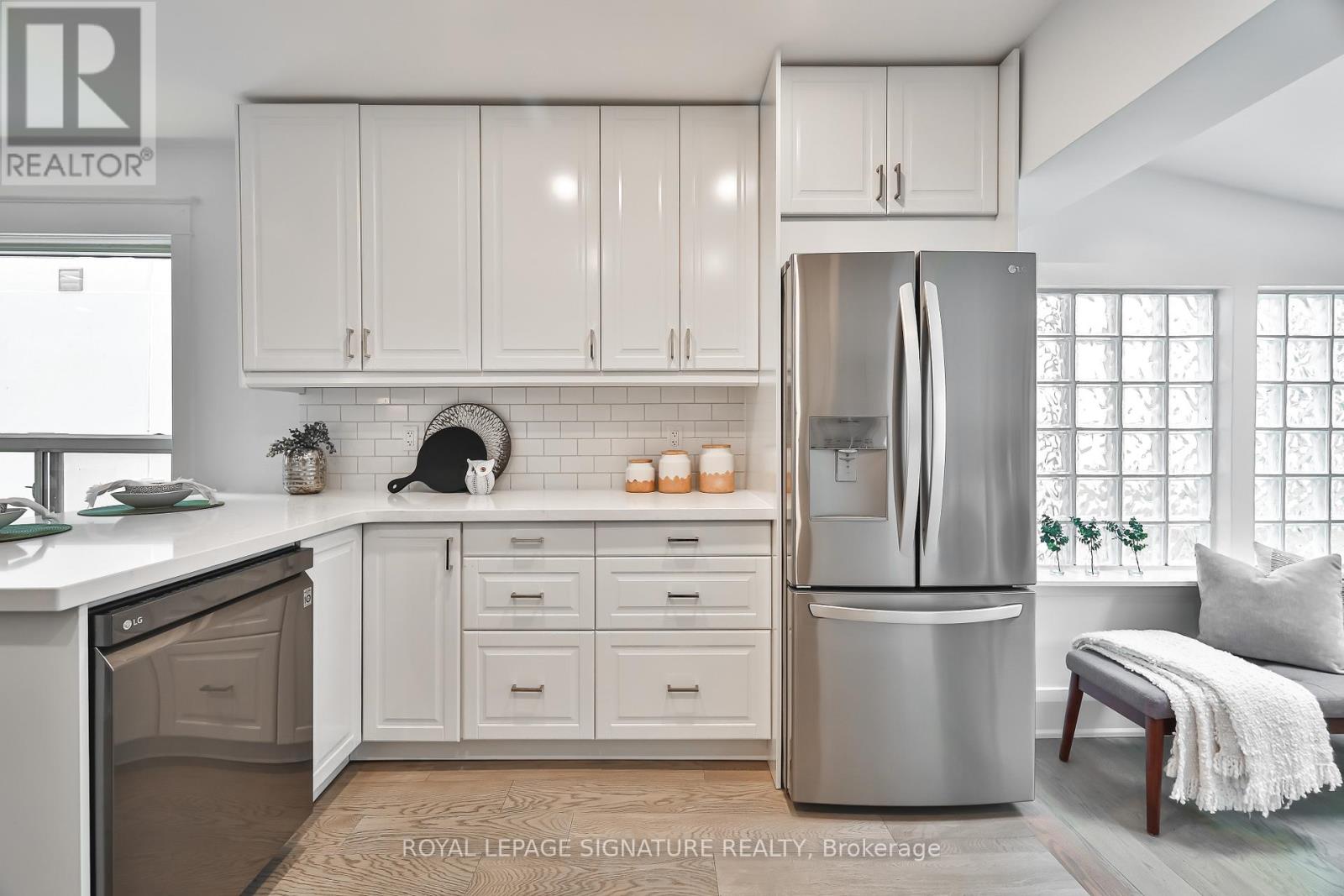 44 Linton Avenue, Toronto, Ontario  M1N 1W6 - Photo 11 - E12571592