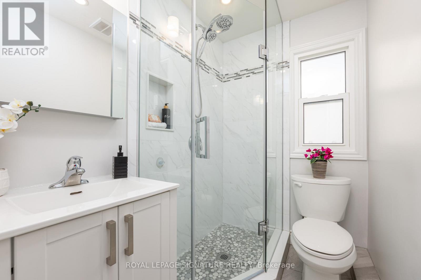 44 Linton Avenue, Toronto, Ontario  M1N 1W6 - Photo 17 - E12571592