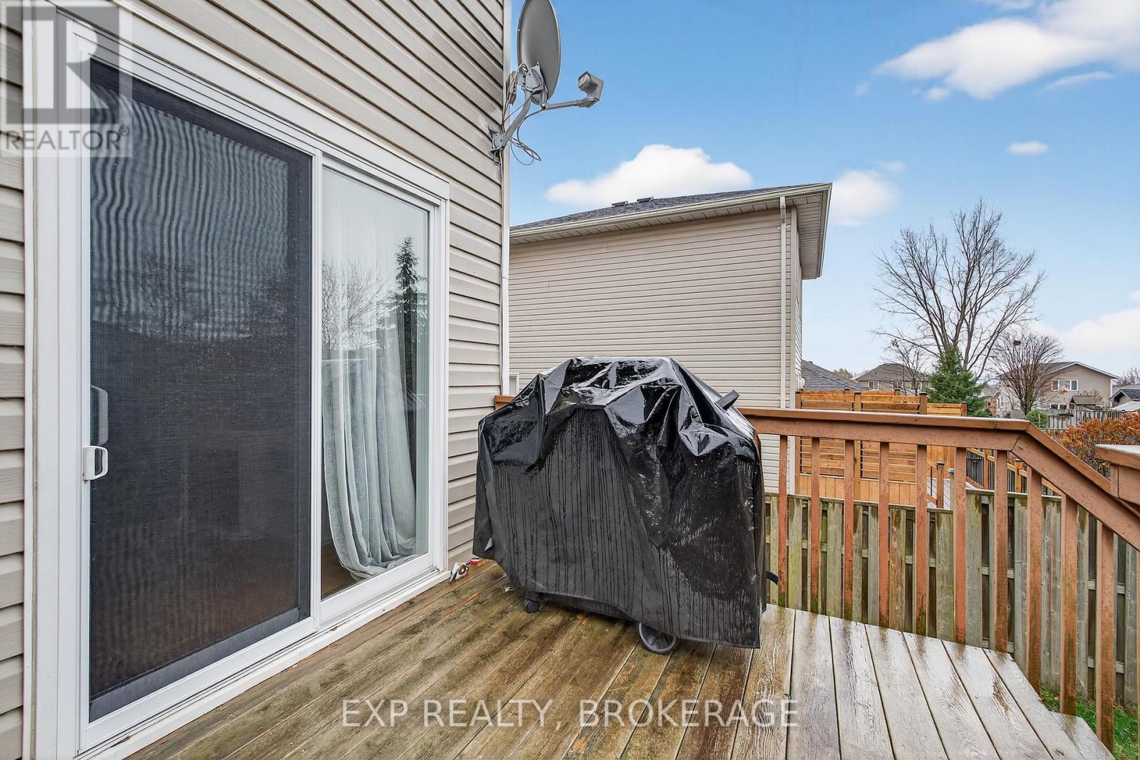 14 Clifford Street, Loyalist, Ontario K7N 1Y6 - Photo 27 - X12574048