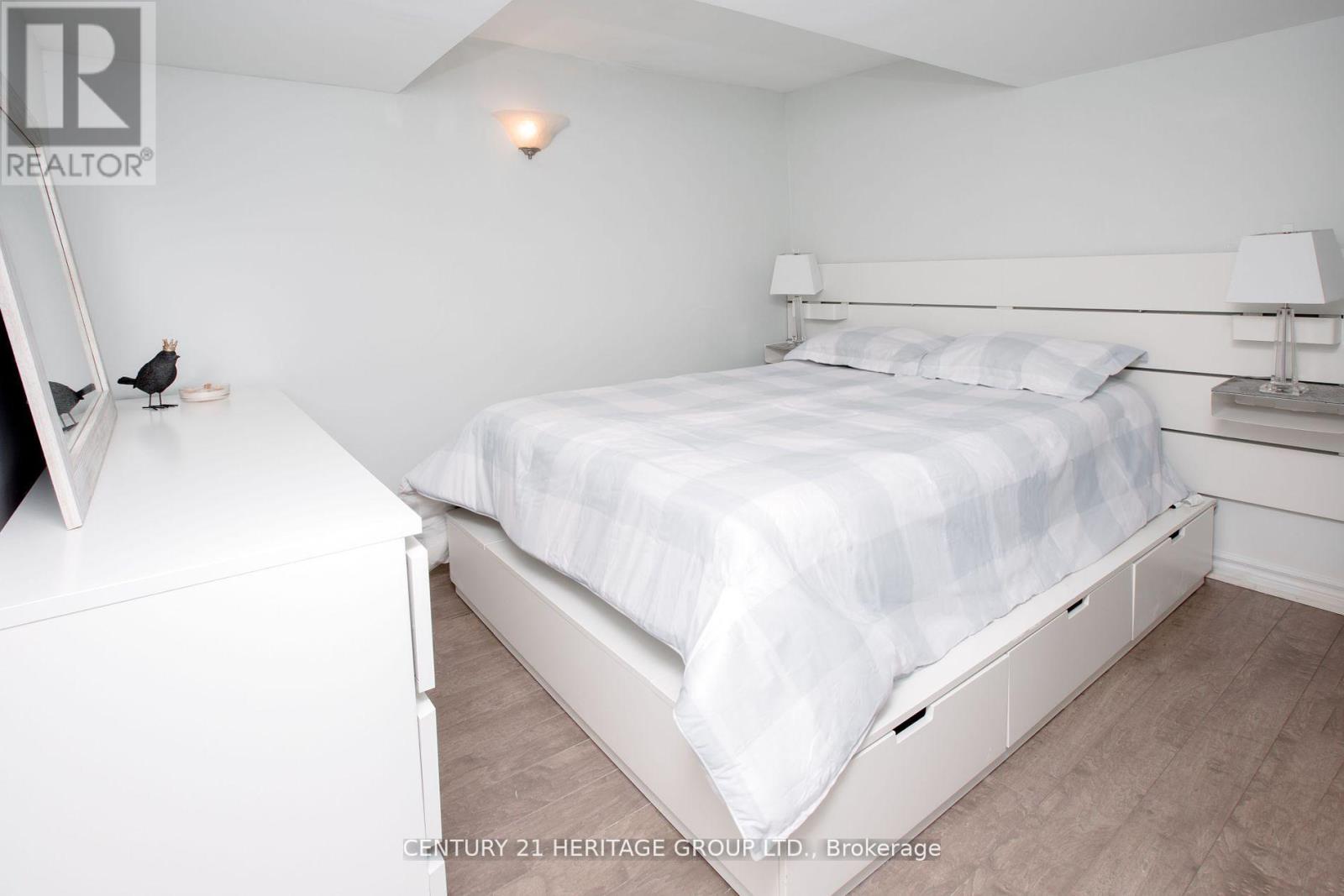 Bsmt - 16 Lisburn Crescent, Toronto, Ontario  M2J 2Z5 - Photo 12 - C12574998