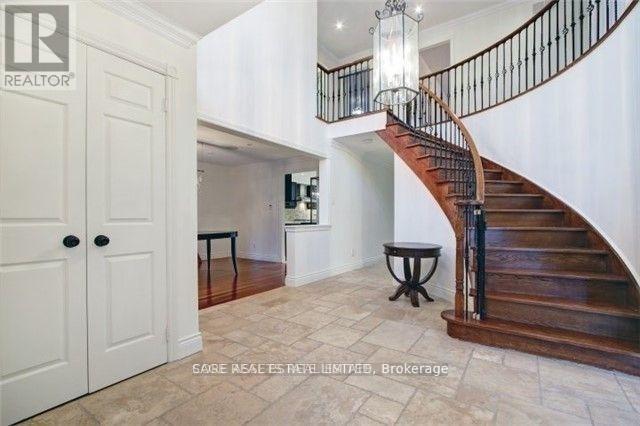 310 Hidden Trail, Toronto, Ontario  M2R 3R8 - Photo 2 - C12575074