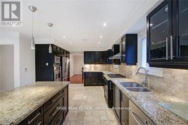 310 Hidden Trail, Toronto, Ontario  M2R 3R8 - Photo 8 - C12575074