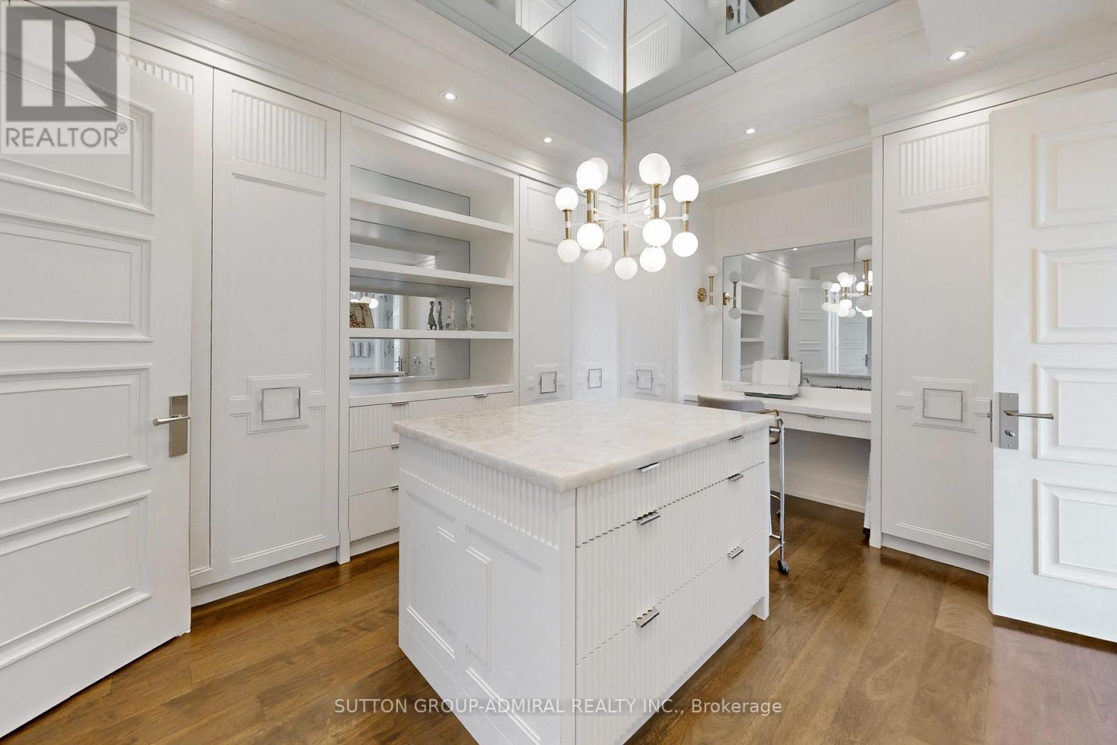 276 Strathallan Wood, Toronto, Ontario  M5N 1T6 - Photo 23 - C12575092