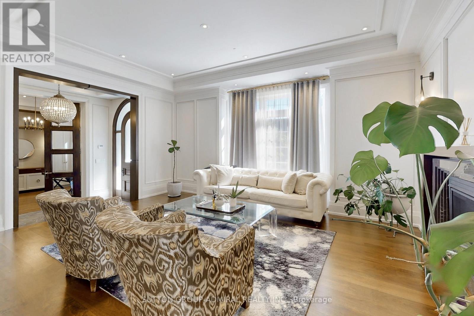 276 Strathallan Wood, Toronto, Ontario  M5N 1T6 - Photo 3 - C12575092