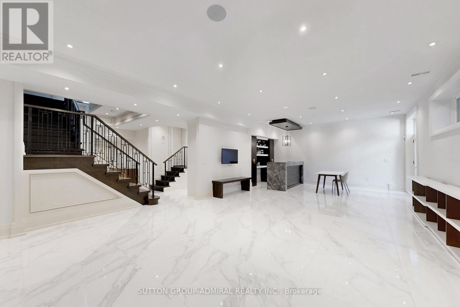 276 Strathallan Wood, Toronto, Ontario  M5N 1T6 - Photo 35 - C12575092