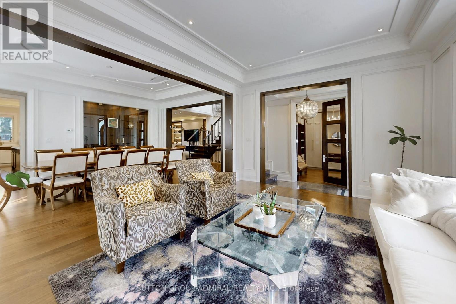 276 Strathallan Wood, Toronto, Ontario  M5N 1T6 - Photo 4 - C12575092