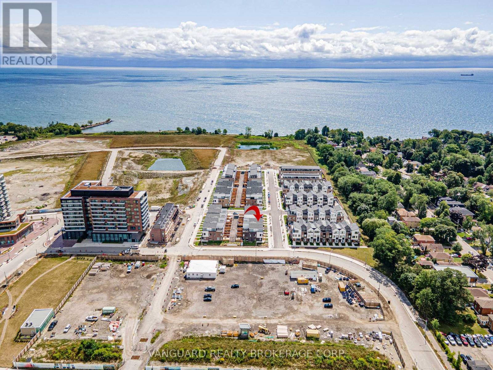 21 - 15 Lou Parsons Way, Mississauga, Ontario  L5H 0B2 - Photo 11 - W12363176