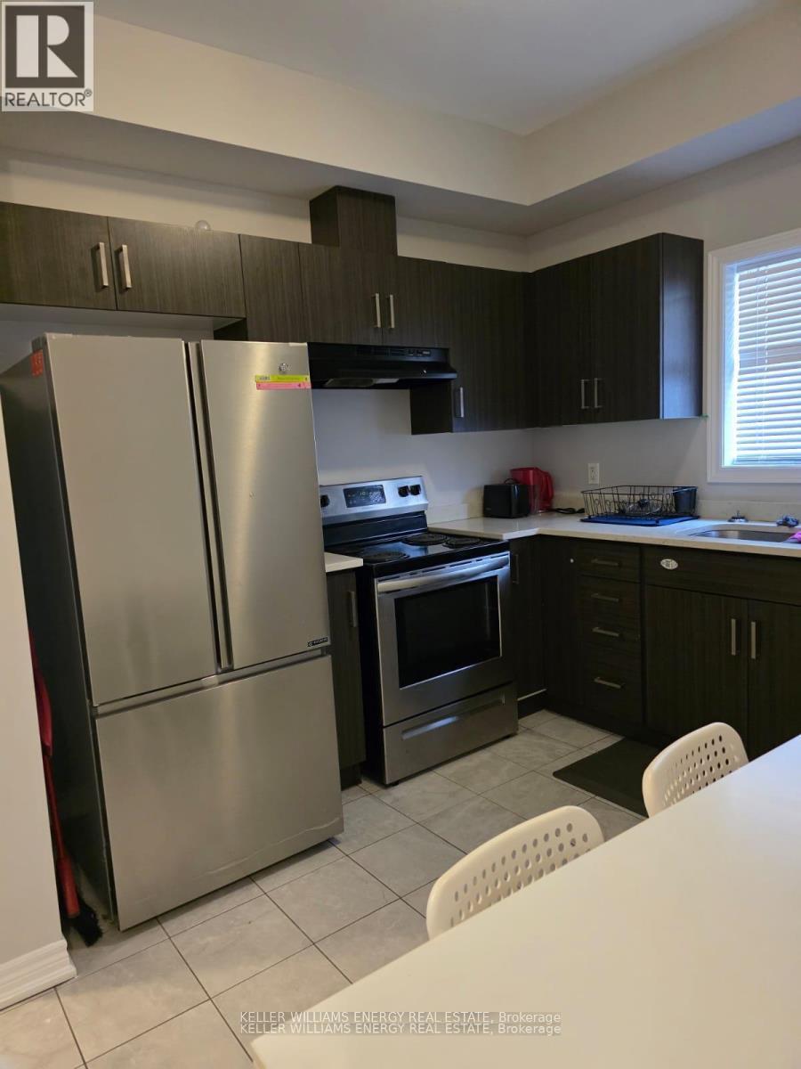 66c Battle Street, Thorold, Ontario  L2V 3W7 - Photo 4 - X12575206