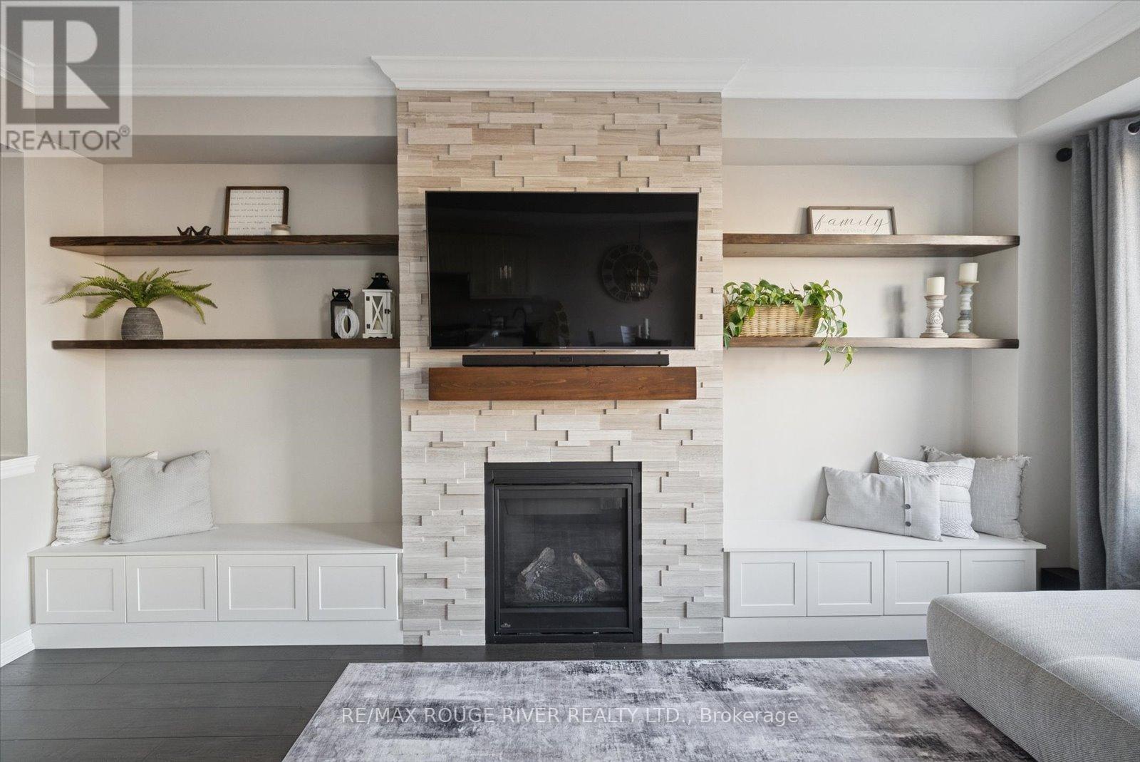 212 Ronald Hooper Avenue, Clarington, Ontario  L1C 7E3 - Photo 12 - E12575000