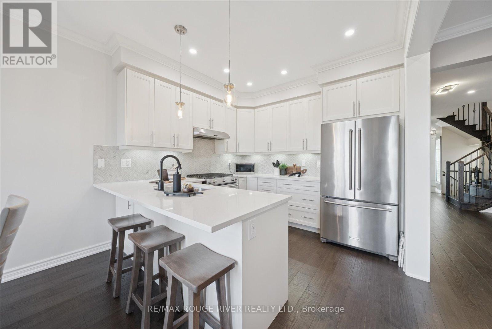 212 Ronald Hooper Avenue, Clarington, Ontario  L1C 7E3 - Photo 15 - E12575000