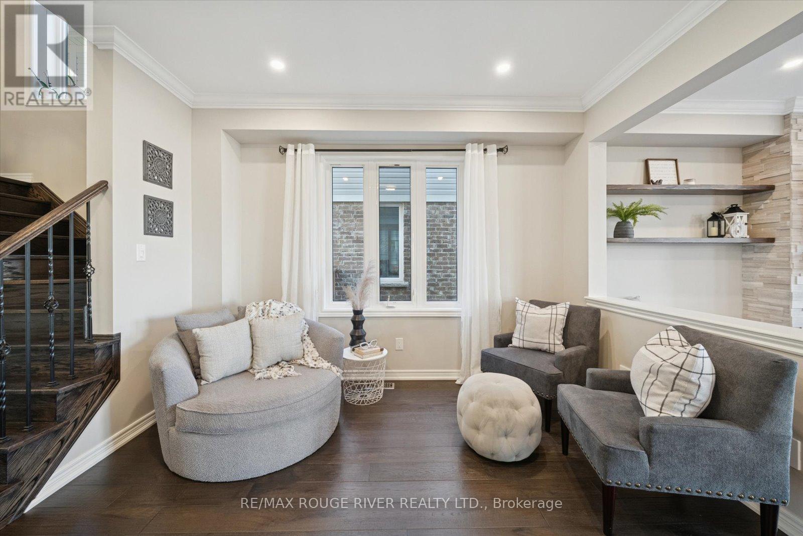 212 Ronald Hooper Avenue, Clarington, Ontario  L1C 7E3 - Photo 6 - E12575000