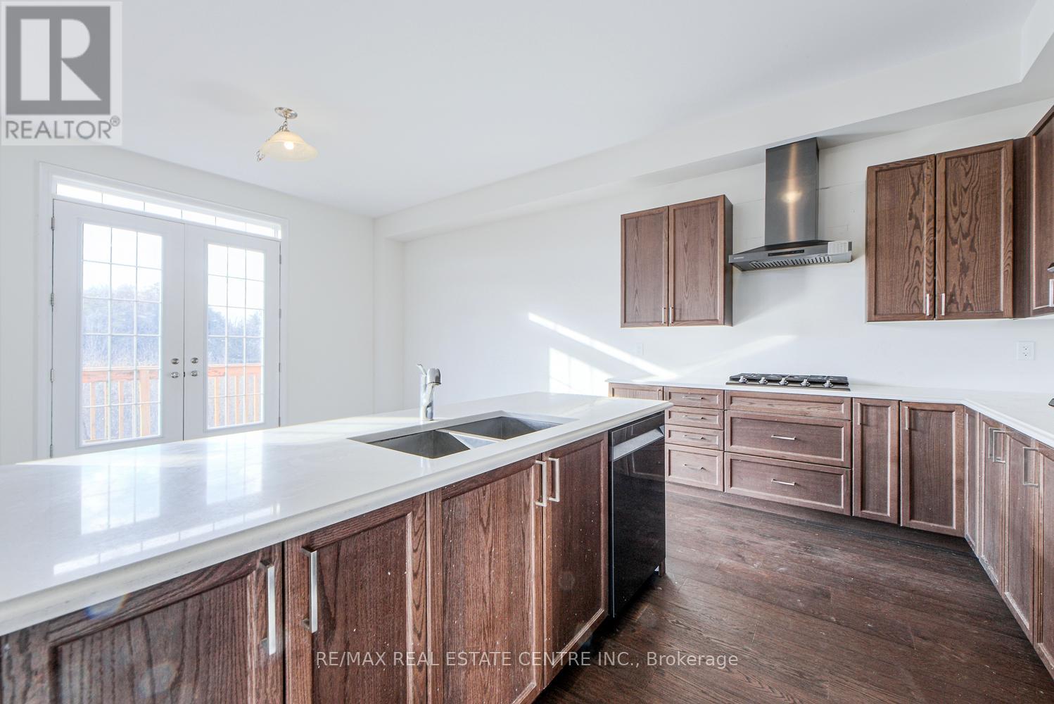 2492 Orchestrate (Upper) Drive, Oshawa, Ontario  L1L 0R3 - Photo 11 - E12575002