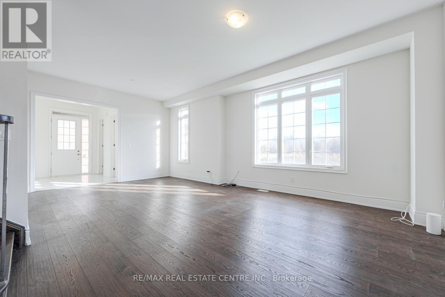 2492 Orchestrate (Upper) Drive, Oshawa, Ontario  L1L 0R3 - Photo 8 - E12575002