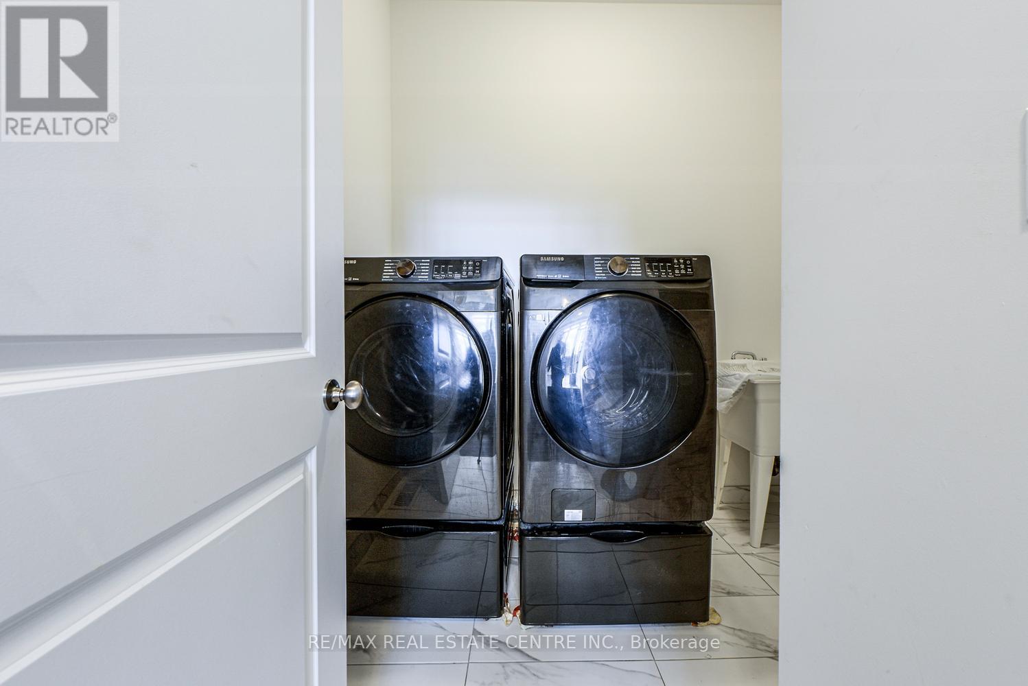 2492 Orchestrate (Upper) Drive, Oshawa, Ontario  L1L 0R3 - Photo 9 - E12575002