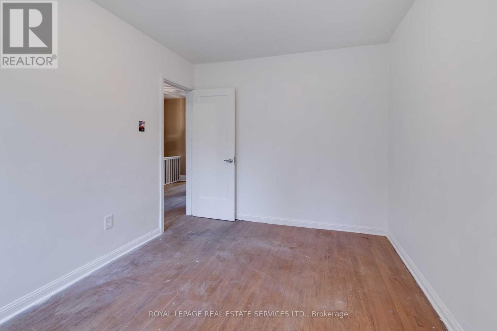 291 Sammon Avenue, Toronto, Ontario  M4J 1Z9 - Photo 24 - E12575066