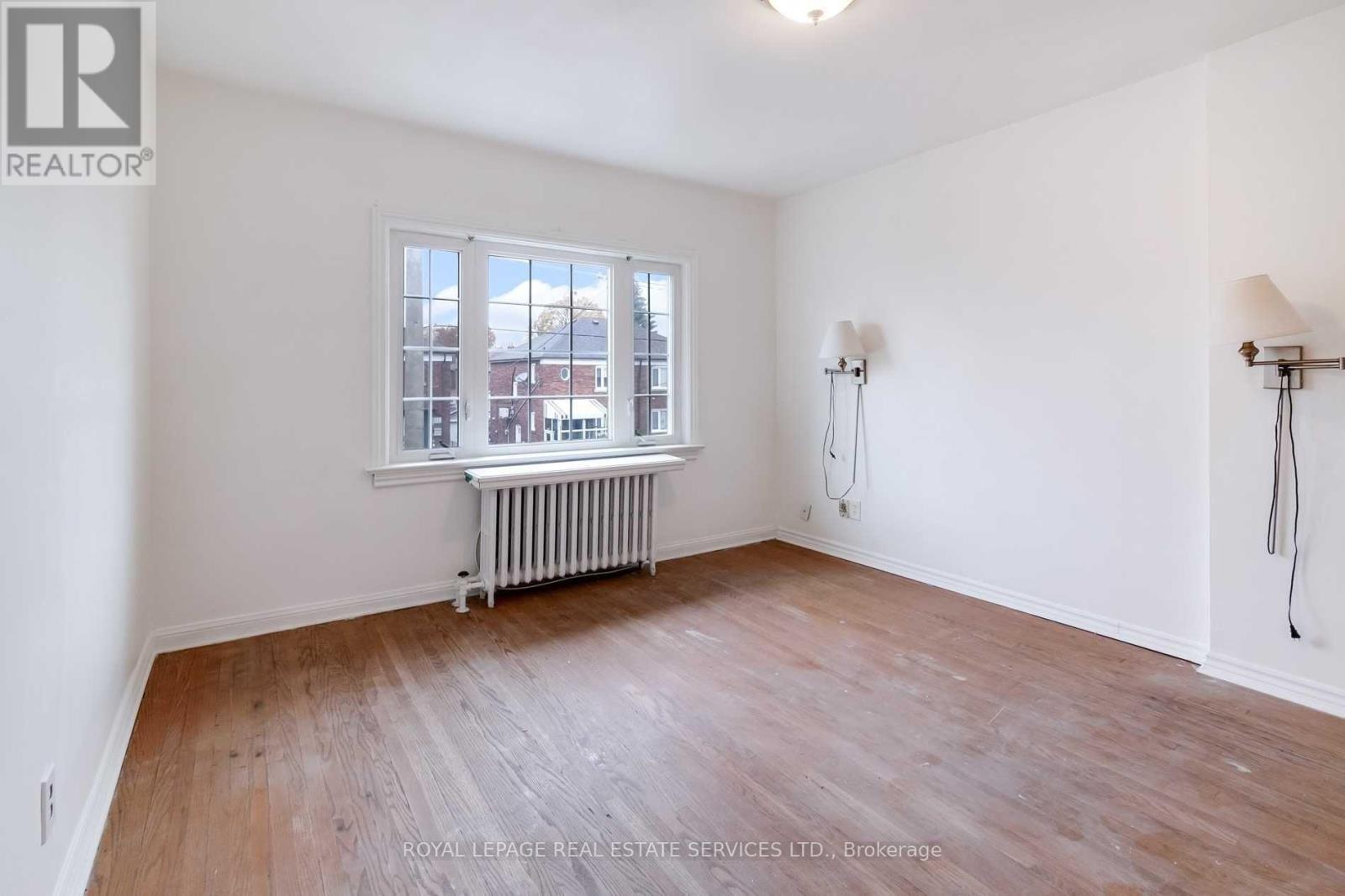 291 Sammon Avenue, Toronto, Ontario  M4J 1Z9 - Photo 27 - E12575066