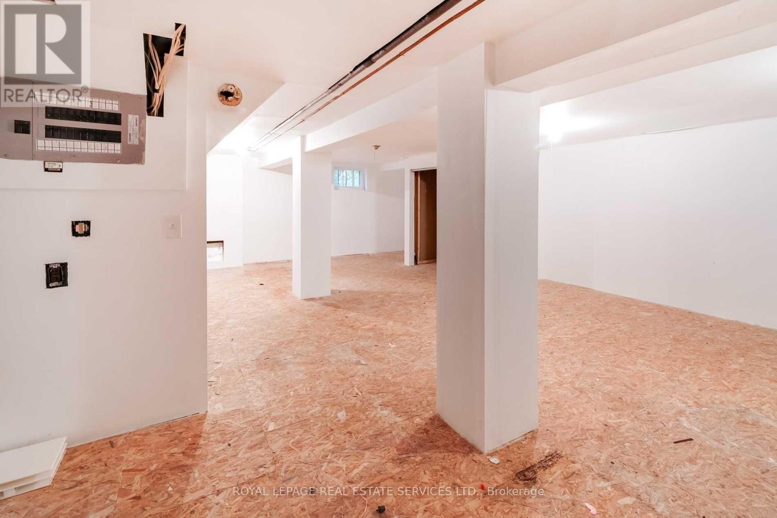 291 Sammon Avenue, Toronto, Ontario  M4J 1Z9 - Photo 35 - E12575066