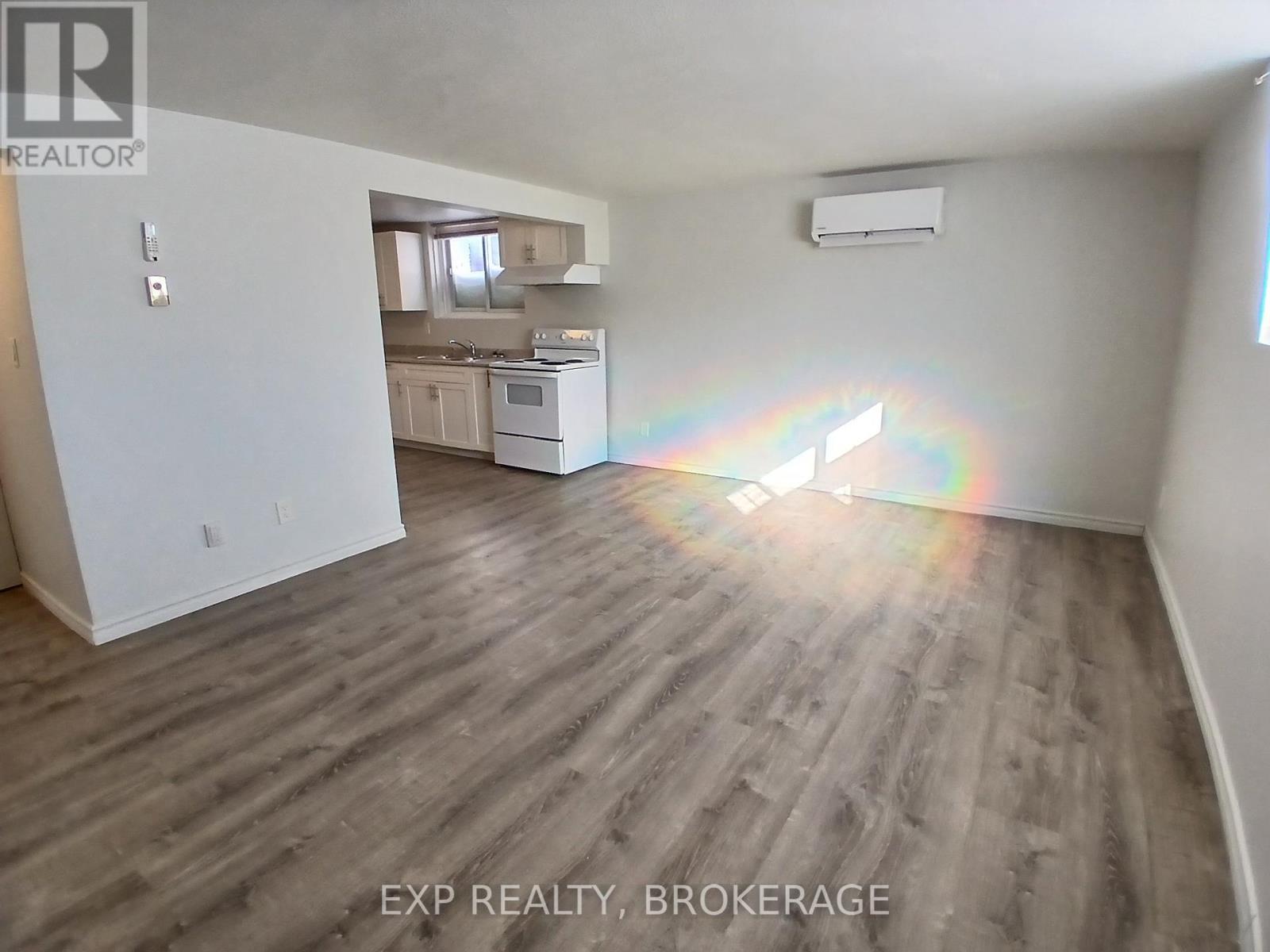 16 Daly Street, Kingston, Ontario  K7K 4Y9 - Photo 11 - X12575208