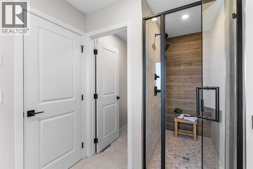 4610 84 Street Nw, Calgary, Alberta T3B 2P5 - Photo 22 - A2266725