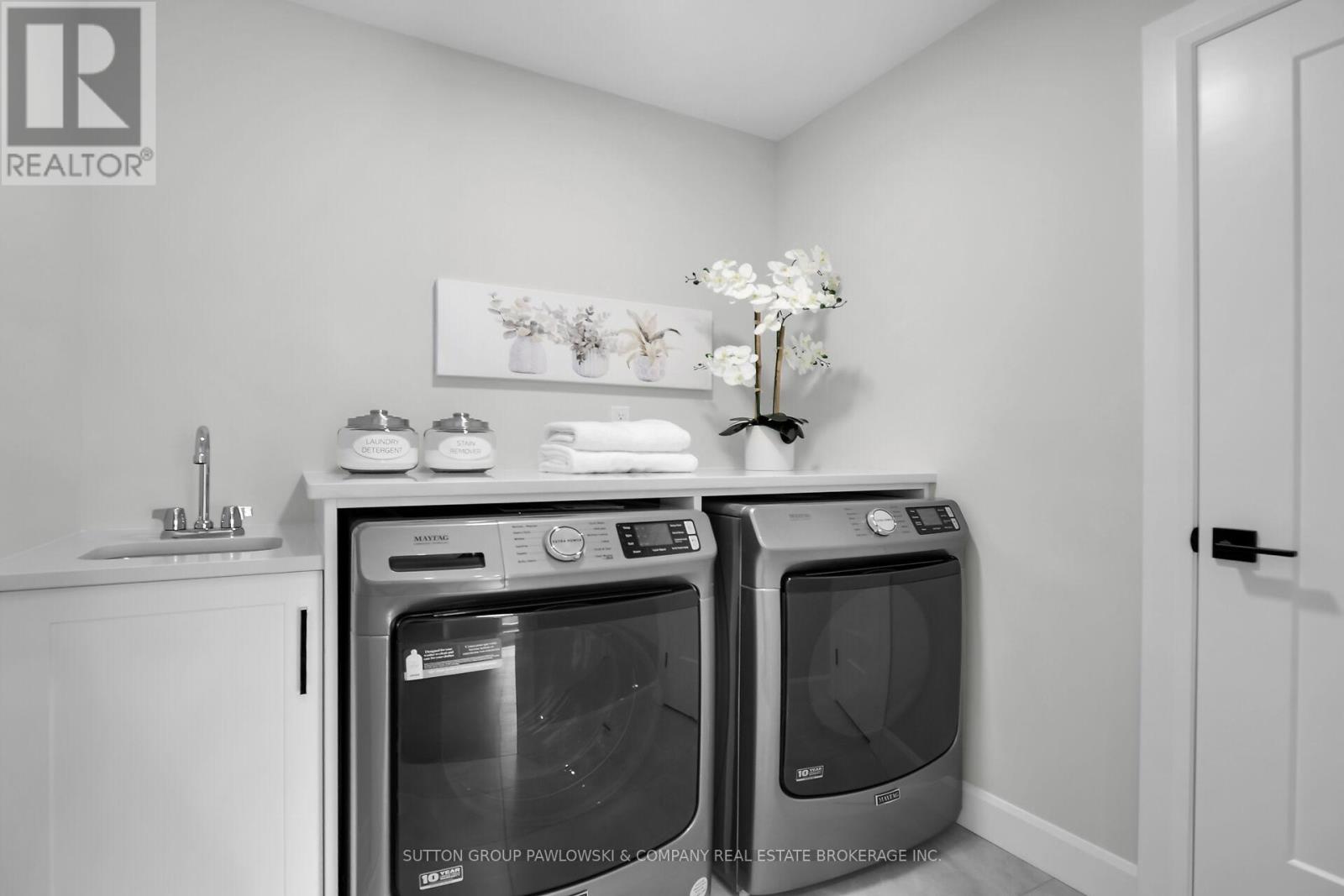 418 Old Wonderland Road, London South, Ontario  N6K 3R2 - Photo 28 - X12575130