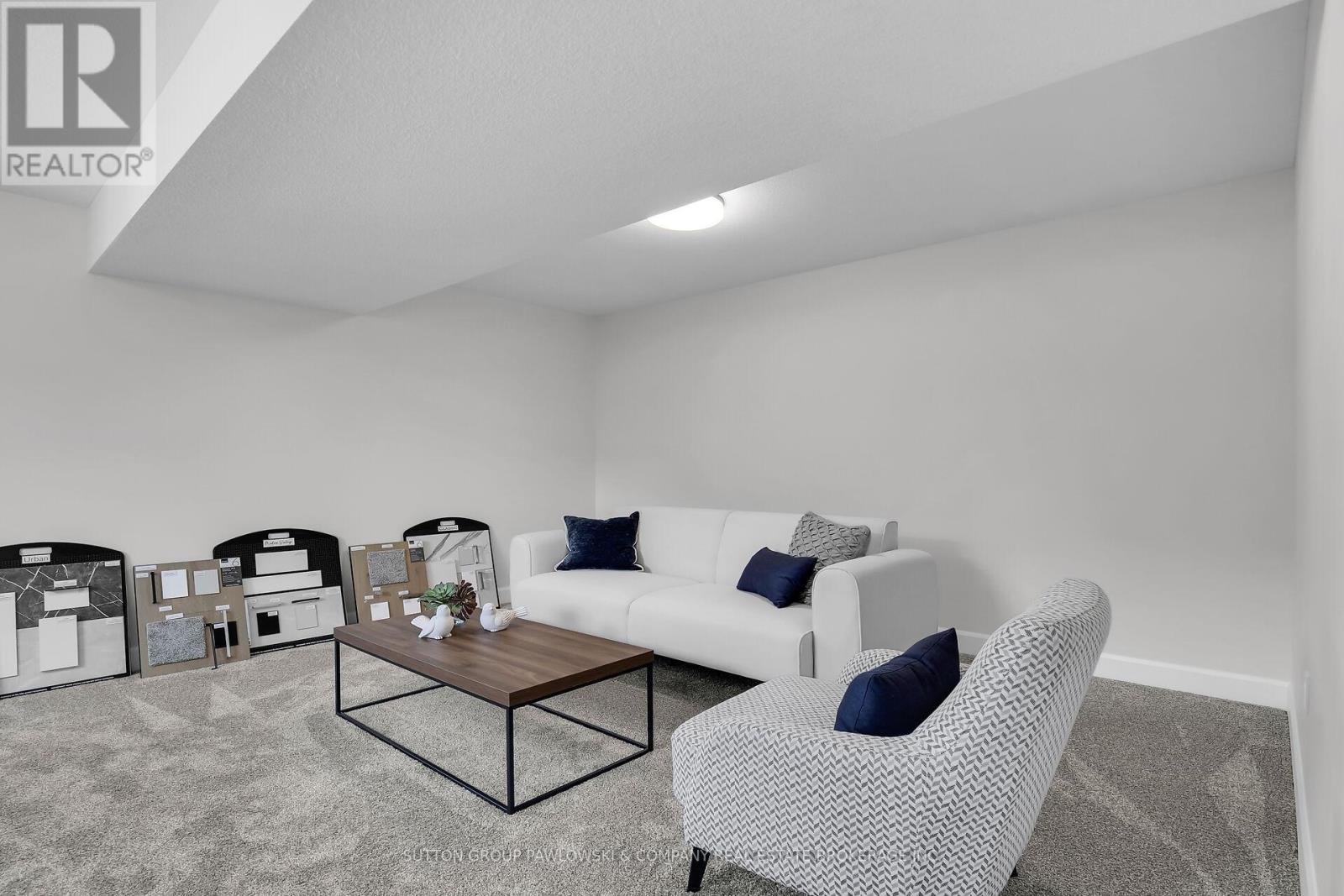 418 Old Wonderland Road, London South, Ontario  N6K 3R2 - Photo 31 - X12575130