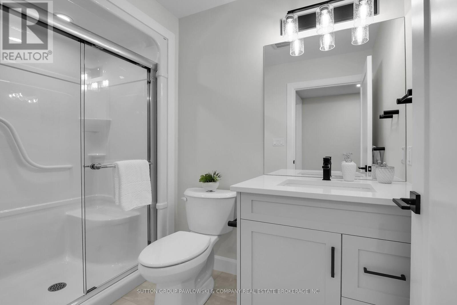 418 Old Wonderland Road, London South, Ontario  N6K 3R2 - Photo 35 - X12575130