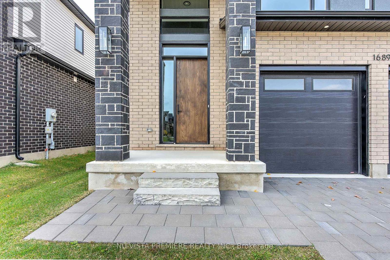 1689 Brayford Avenue, London South, Ontario  N6K 0H1 - Photo 4 - X12575274