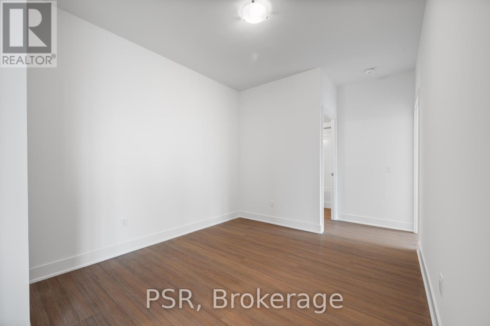 913 - 195 Deerfield Road, Newmarket, Ontario  L3Y 0G4 - Photo 15 - N12575056