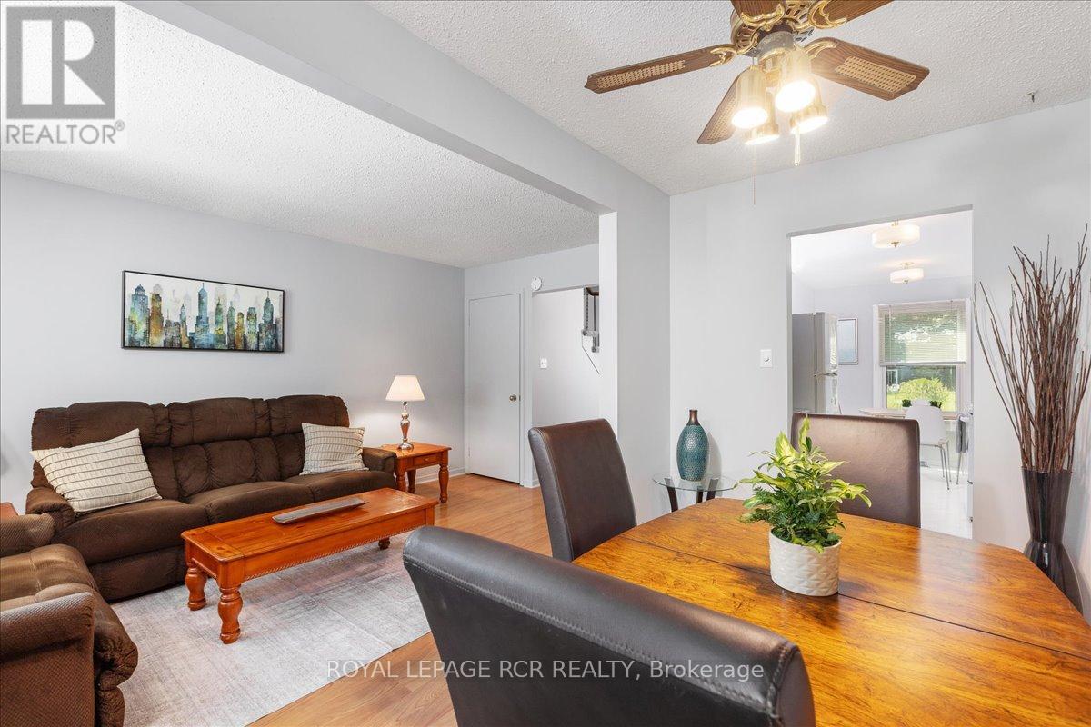 86 Princess Street, East Gwillimbury, Ontario  L0G 1M0 - Photo 10 - N12575072