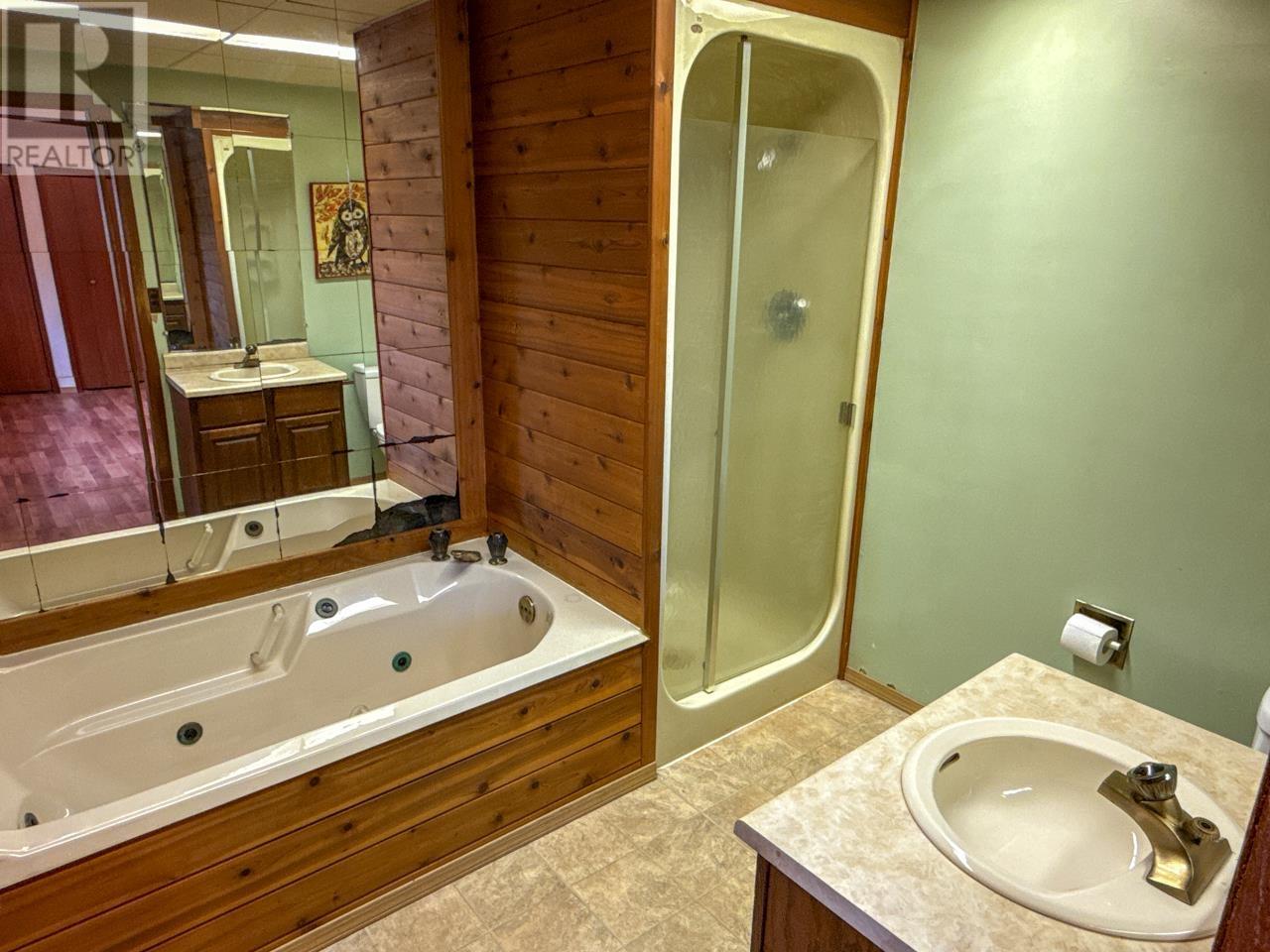 6 Woodpecker Hill, Sioux Narrows, Ontario  P0X 1N0 - Photo 29 - TB252682