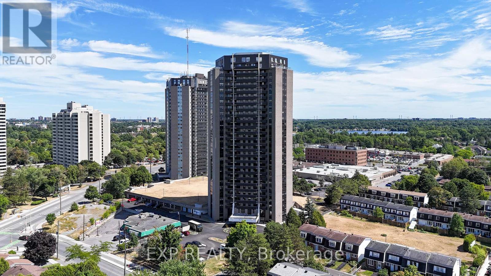 2107 - 900 Dynes Road, Ottawa, Ontario  K2C 3L6 - Photo 1 - X12575144