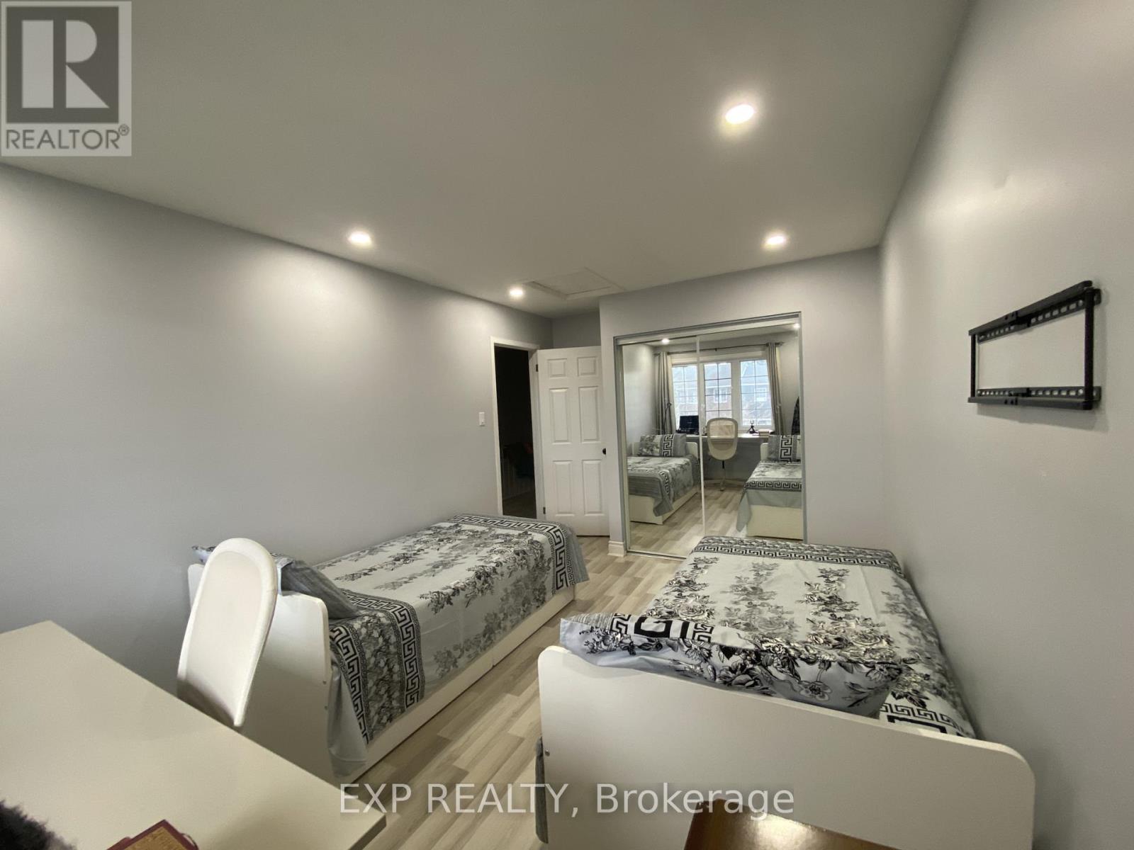 415 Kintyre Private, Ottawa, Ontario  K2C 3M9 - Photo 21 - X12575226