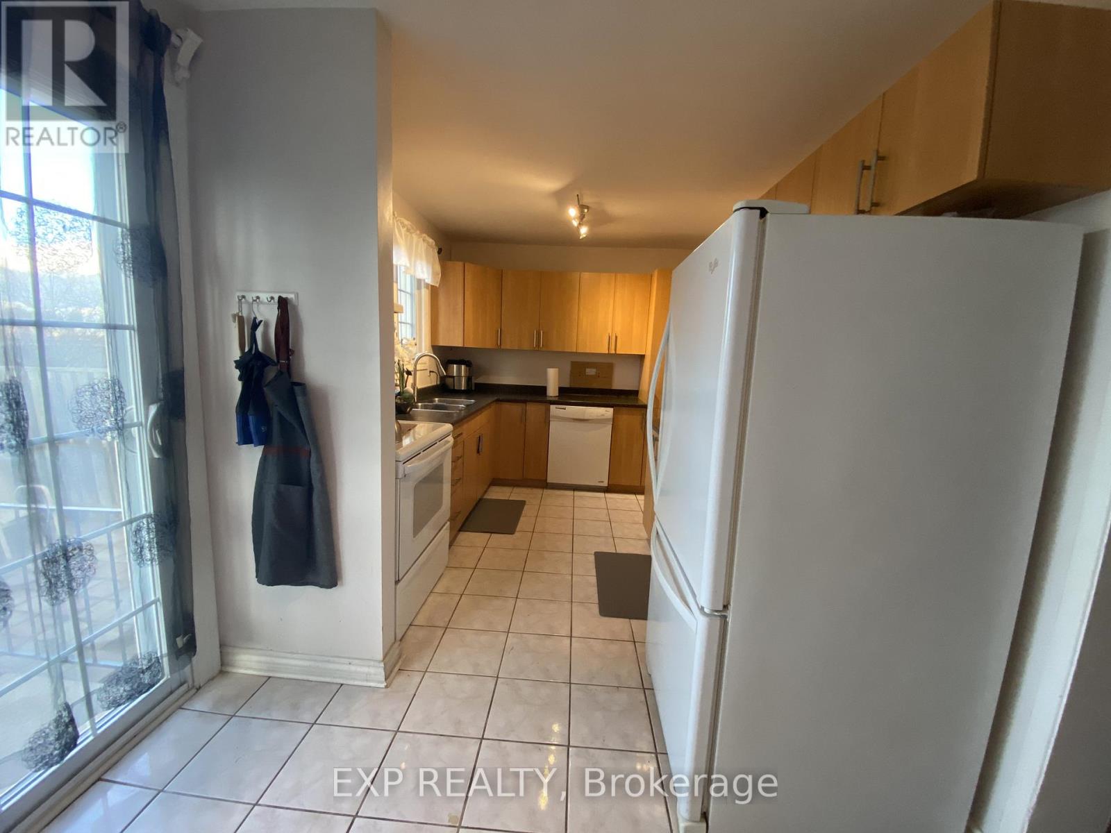 415 Kintyre Private, Ottawa, Ontario  K2C 3M9 - Photo 38 - X12575226