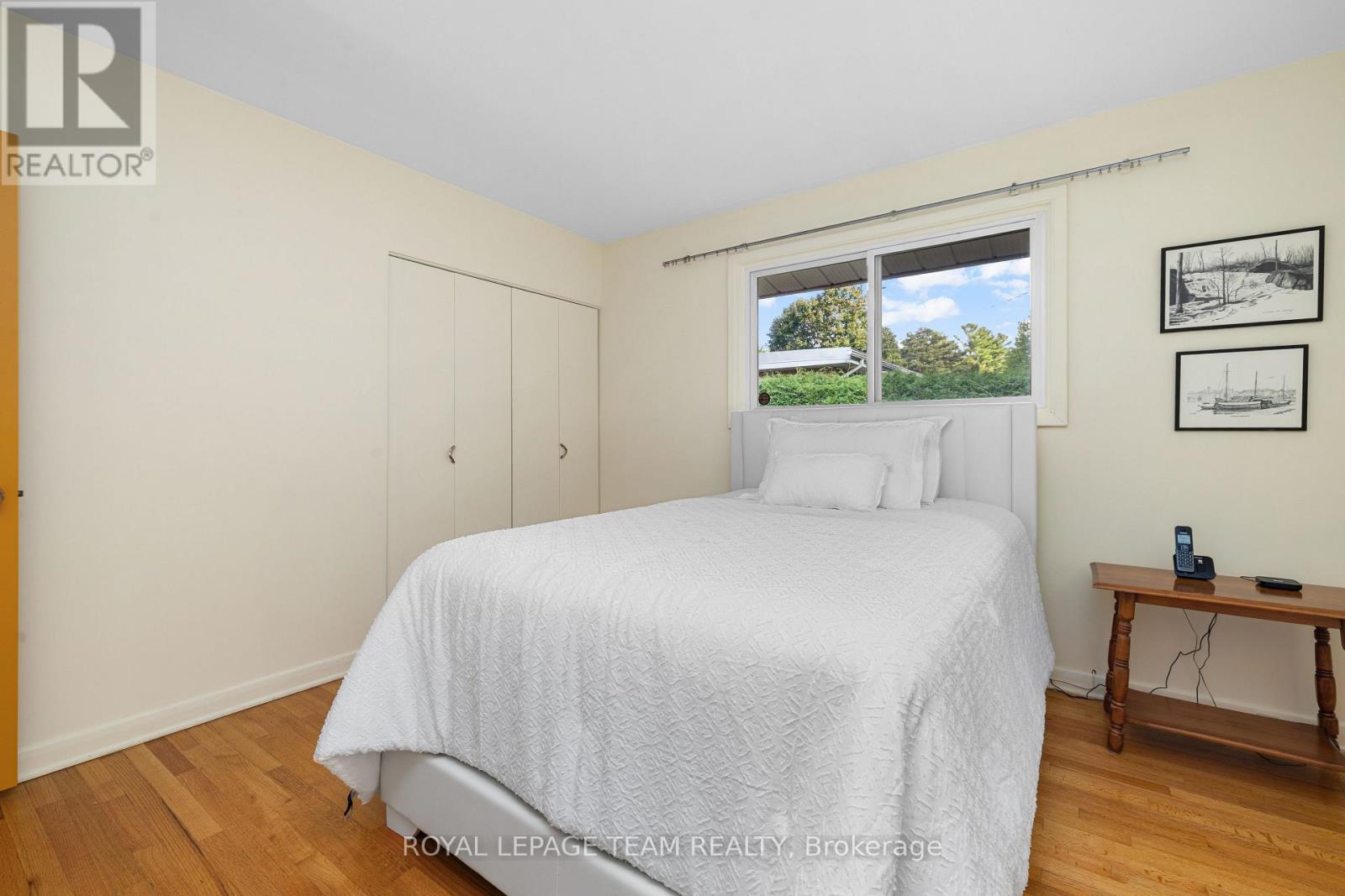 30 Ellery Crescent, Ottawa, Ontario K2H 6M6 - Photo 22 - X12575254