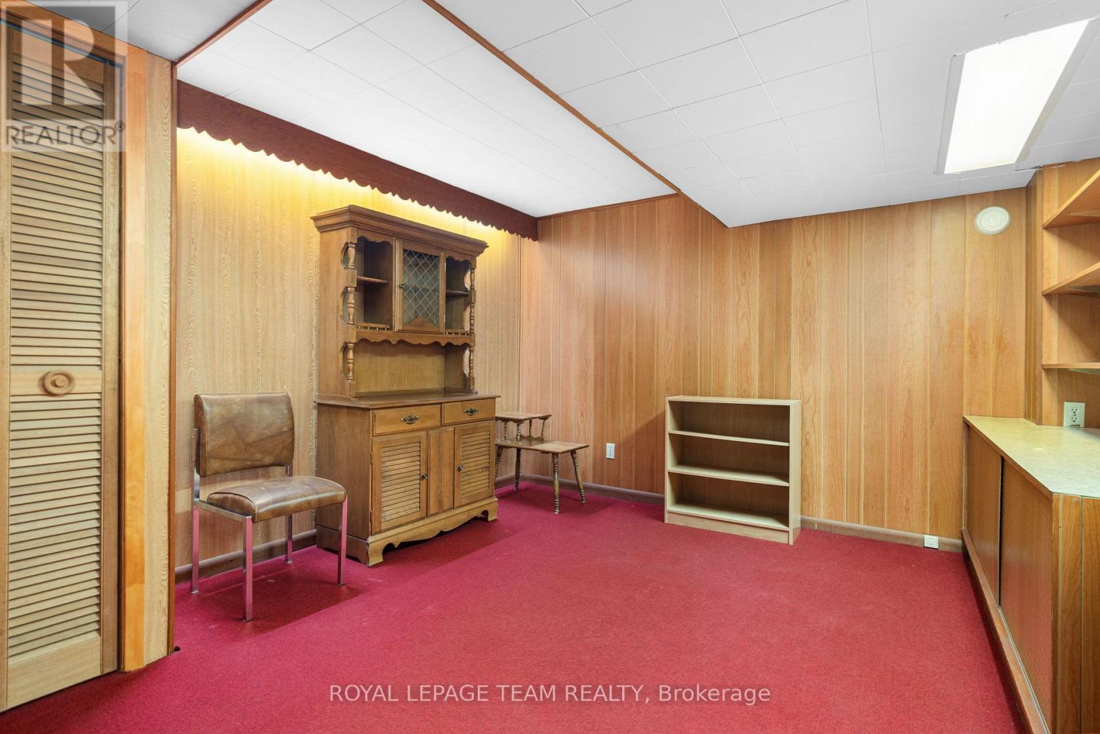 30 Ellery Crescent, Ottawa, Ontario K2H 6M6 - Photo 33 - X12575254